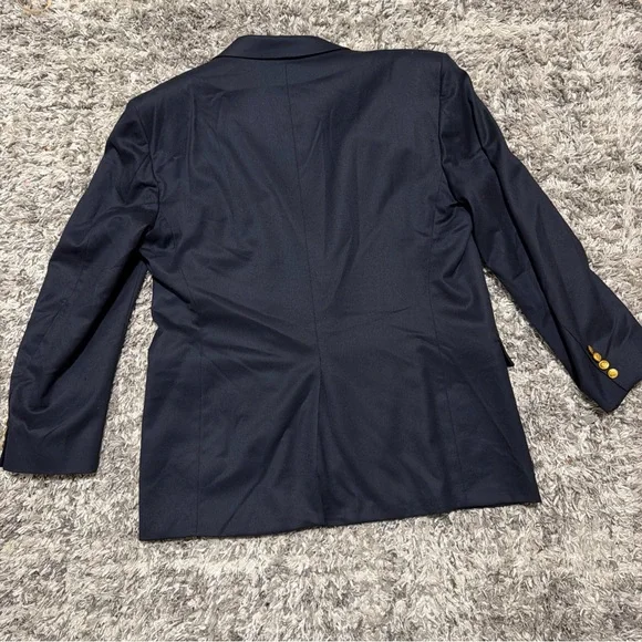 Elegant Navy Blazer with Gold Buttons - Picture 5 of 8